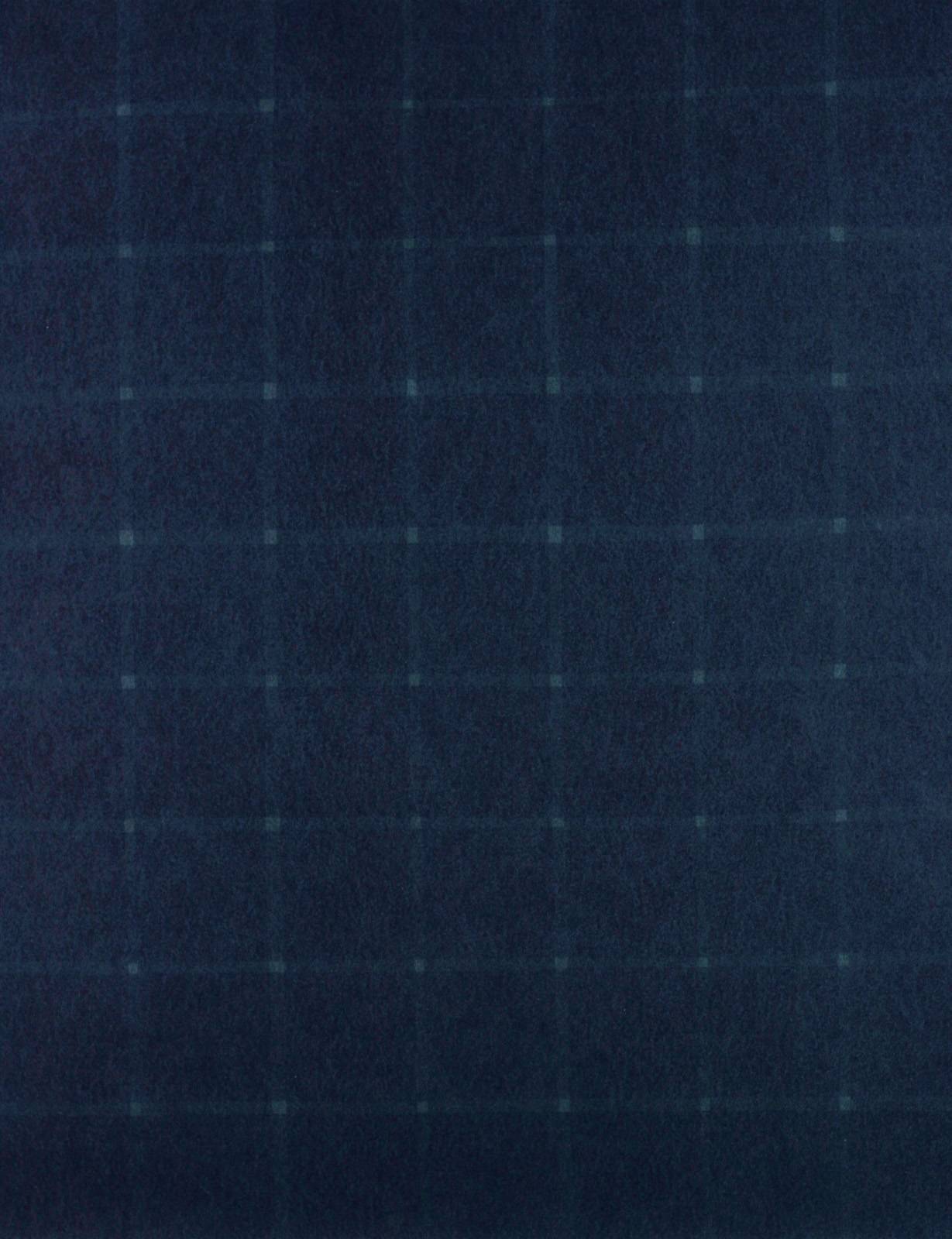 Pařížská modř na tmavé šedé, z cyklu Rastry – architektura, 2002, olej, tmavě šedý karton, 700 x 500 mm